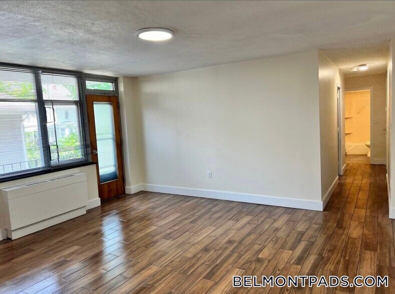 Building Photo - 125 Trapelo Rd