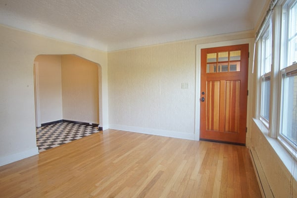 Building Photo - Rare Availability! 1-Bedroom w/ Bonus Room Ready Early August!