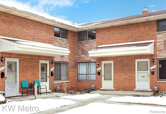 Building Photo - 29166 Tessmer Ct