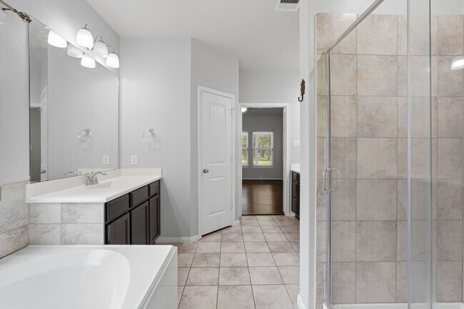 Building Photo - 9217 Silver Back Trail