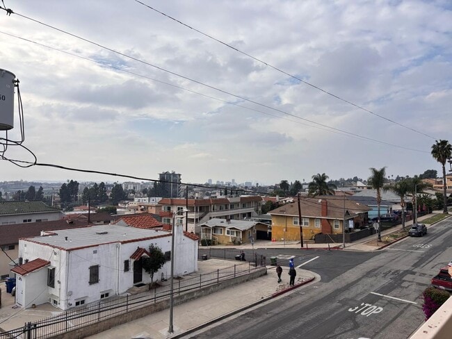 Building Photo - Welcome to 955 Figueroa Terrace.