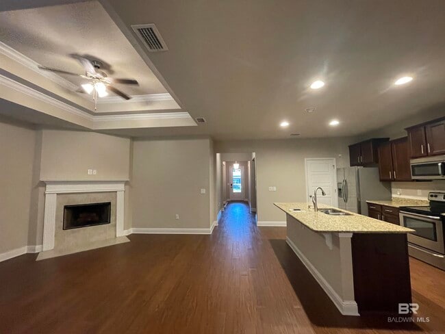 Building Photo - 7824 Barrington Ln