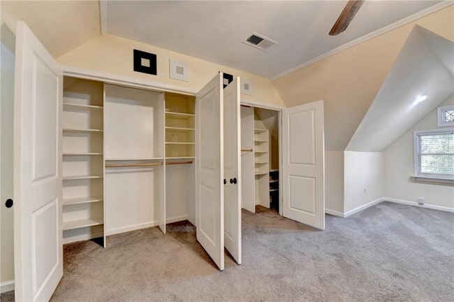 Building Photo - 4597 Briarcliff Rd NE