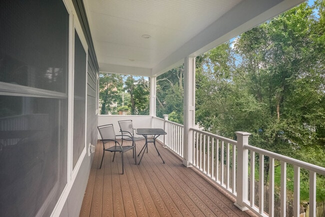 Building Photo - 2901 Random Rd