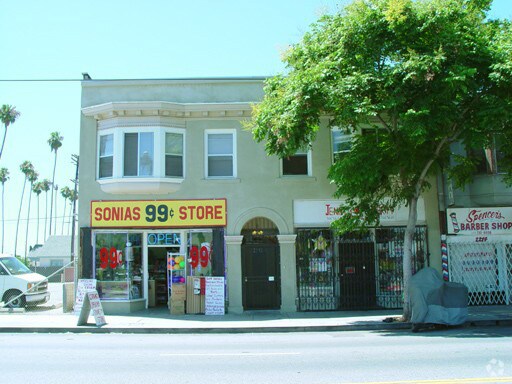 Building Photo - 2210 W Jefferson Blvd