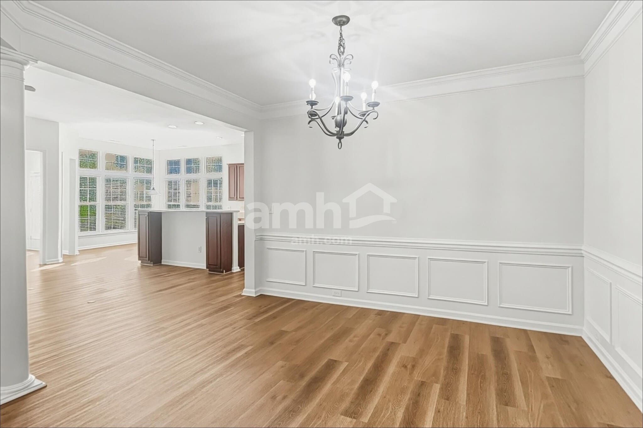 Building Photo - 5071 Sunburst Ln