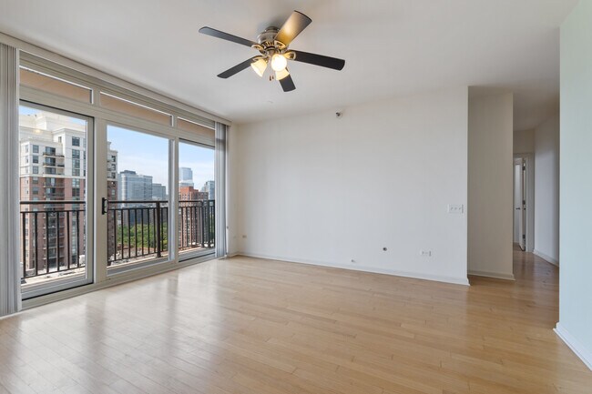 Building Photo - 1111 S Wabash Ave