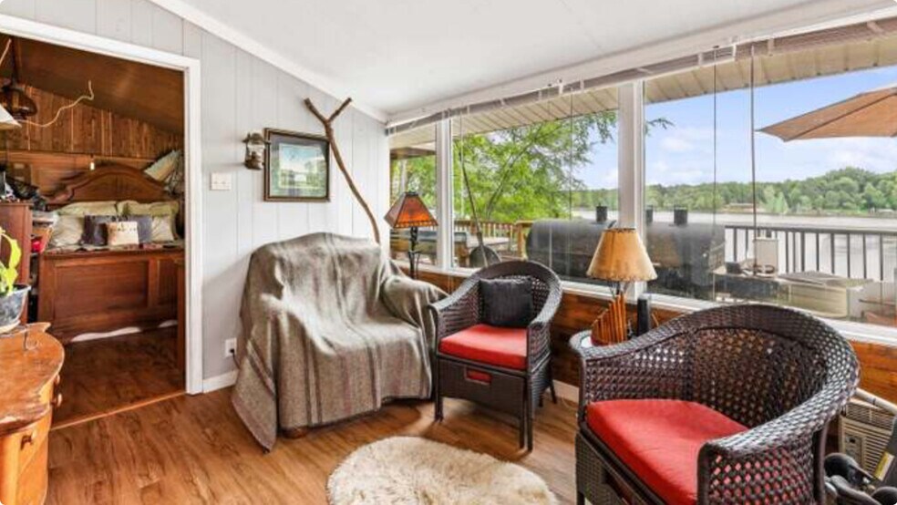 Building Photo - 138 Ridge Rd