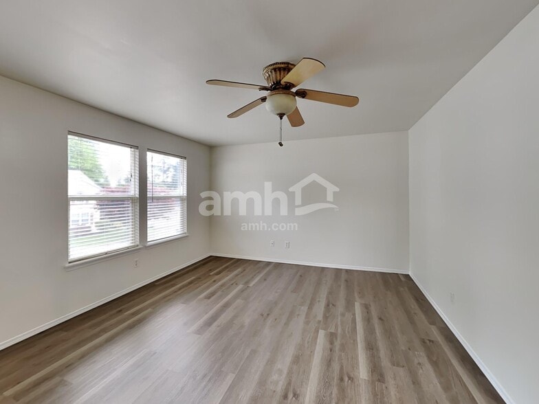 Building Photo - 13108 168th Street Ct E