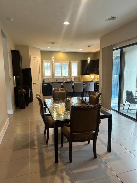 Building Photo - 309 Jeffrey David Ln W