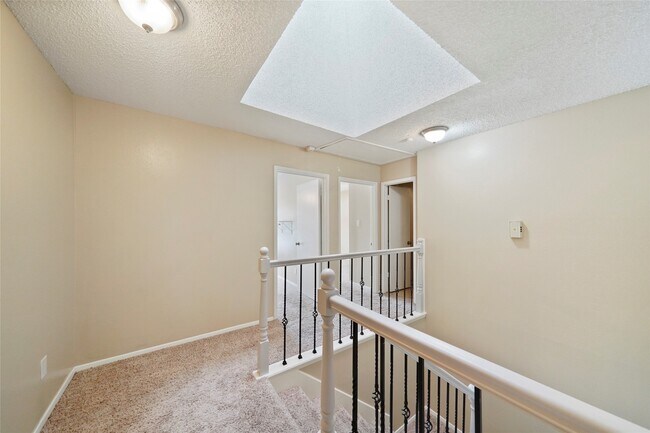 Building Photo - 5836 Sampley Way