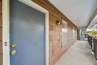 Building Photo - 9009 Gaylord Dr