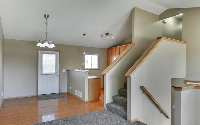 Building Photo - 15304 Bondesson St
