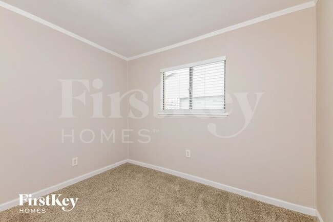 Building Photo - 8822 Westfield Dr