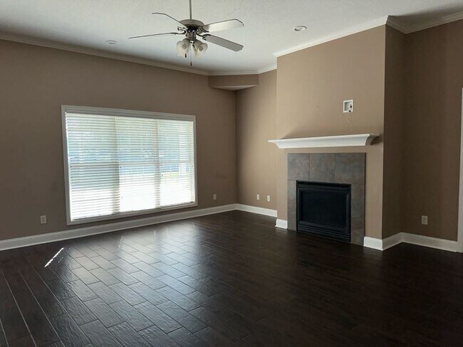 Building Photo - 2910 Buckeye Dr