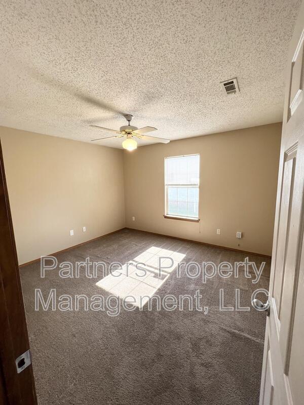 Building Photo - 3089 Mica St