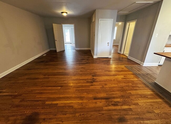 Building Photo - 3829 Guernsey Ave