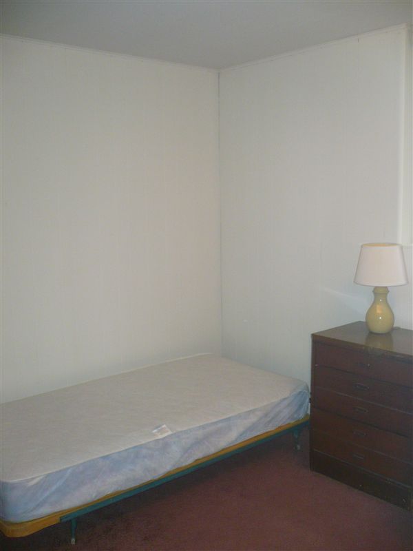 Building Photo - 2 br, 1 bath Apartment - 1317 Wilmot St #1