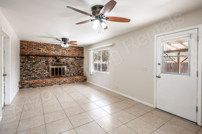 Building Photo - MOVE IN SPECIAL, $675 OFF FIRST MONTH