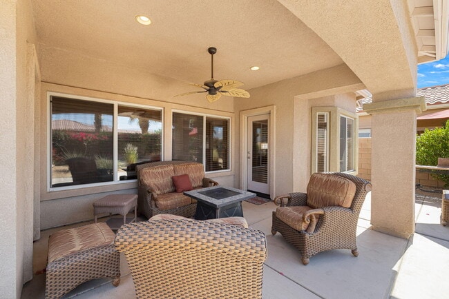 Building Photo - 79699 Carmel Valley Ave