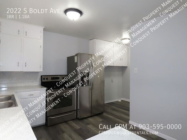 Building Photo - 2022 S Boldt Ave