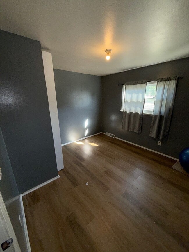 Building Photo - 1722 Nixon Ct