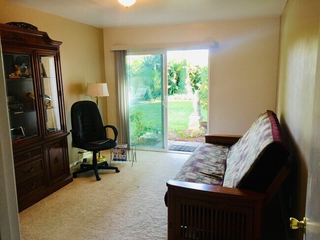 Building Photo - Beautiful 4 Bedroom House in NW Bakersfiel...