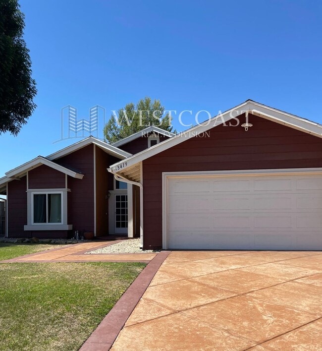 Primary Photo - ***REDUCED RENT***Charming 4-Bedroom Home ...