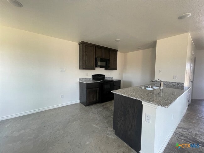 Building Photo - 302 Agua Chiquita Ct