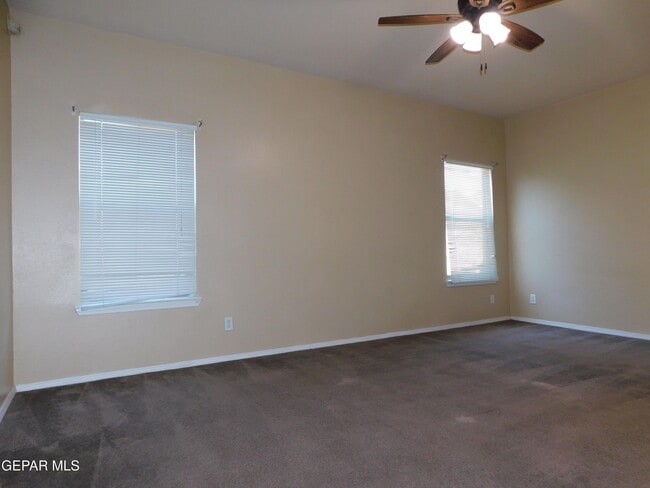 Building Photo - 11233 Red Barrel Pl