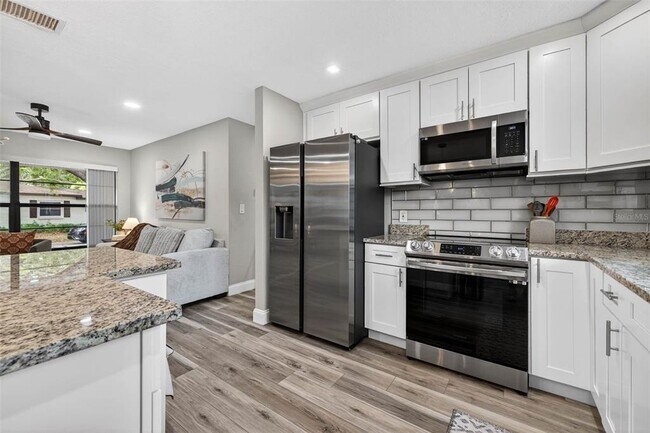 Building Photo - 6501 Livingston Ave N