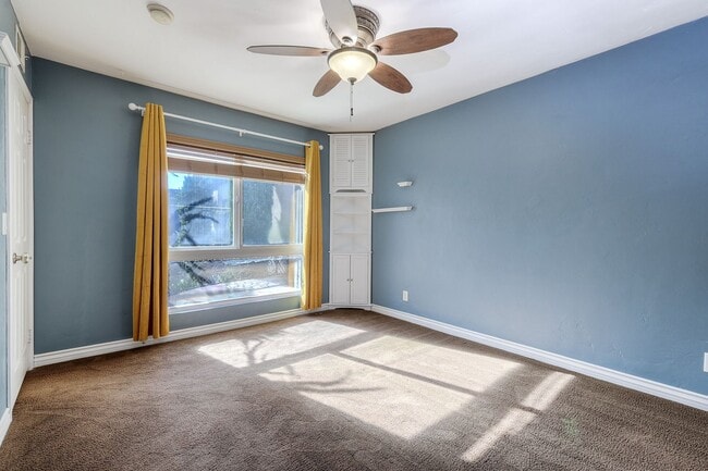 Building Photo - San Diego City Heights Upstairs Condo Two Weeks FREE  in Beautiful Gated Complex- Available Now