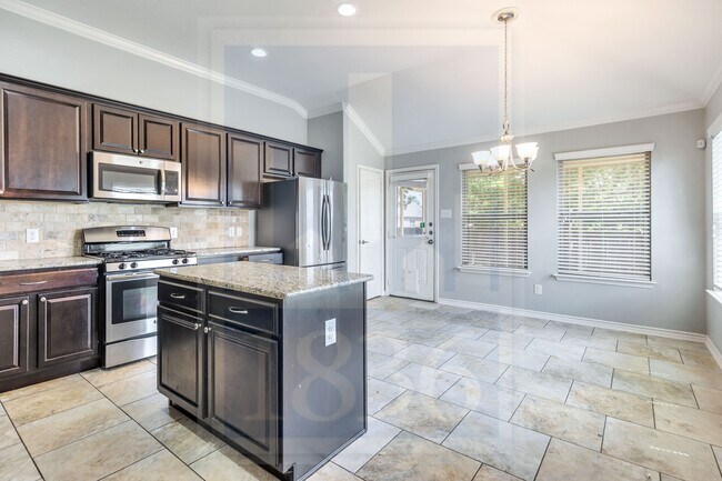 Building Photo - 4505 Chestnut Meadows Bend
