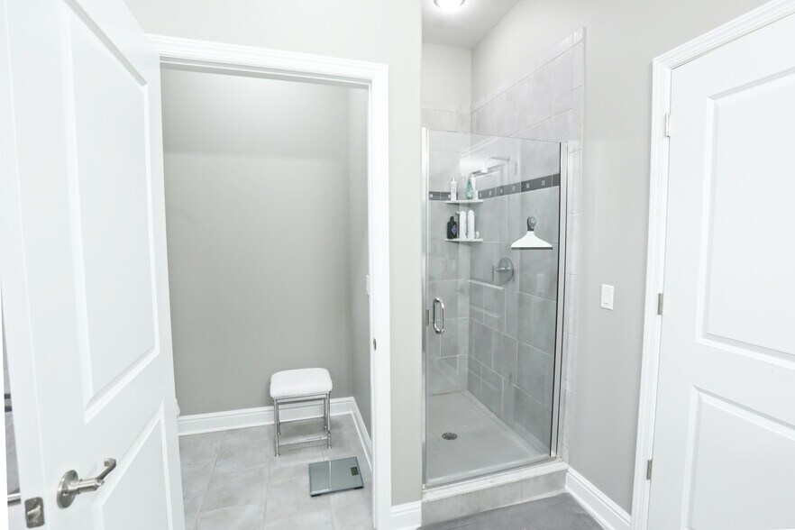 Building Photo - 941 Penn Ave