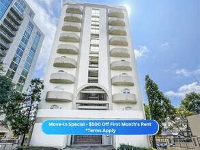 Building Photo - 2161 Peachtree Rd NE