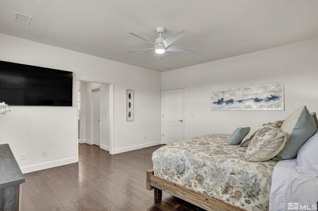 Building Photo - 10345 Rollins Dr