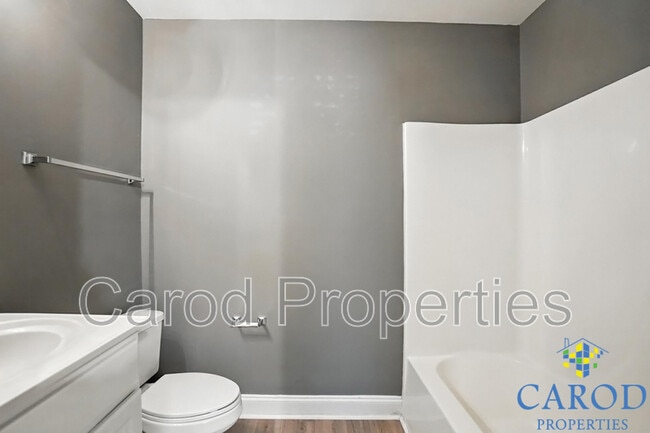 Building Photo - 2412 Ryerson Ct