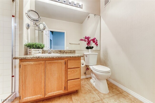 Building Photo - 75 N Valle Verde Dr