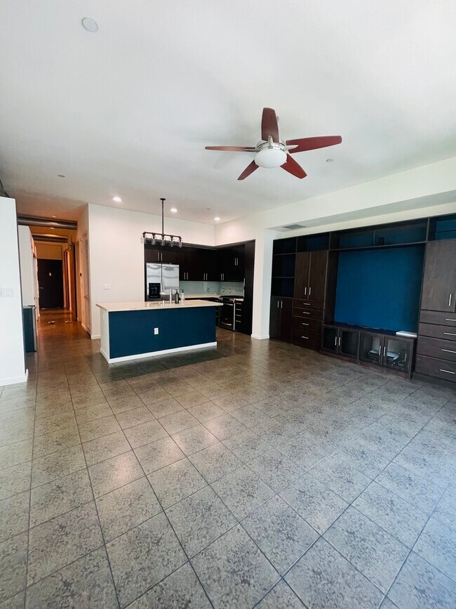 Open Floor Plan - 133 The Promenade N