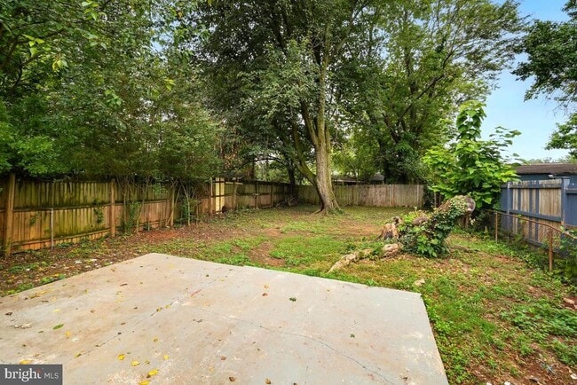 Building Photo - 8114 Allendale Dr