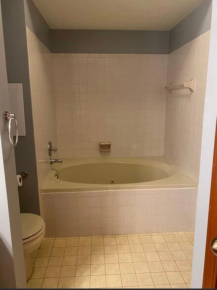 Building Photo - 773 Kenmare Pkwy