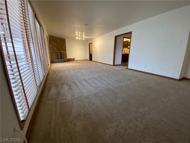 Building Photo - 2901 Burton Ave