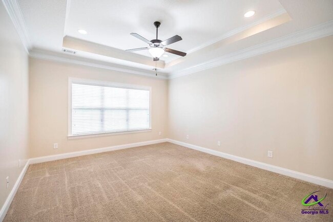 Building Photo - 103 Rushmore Pl