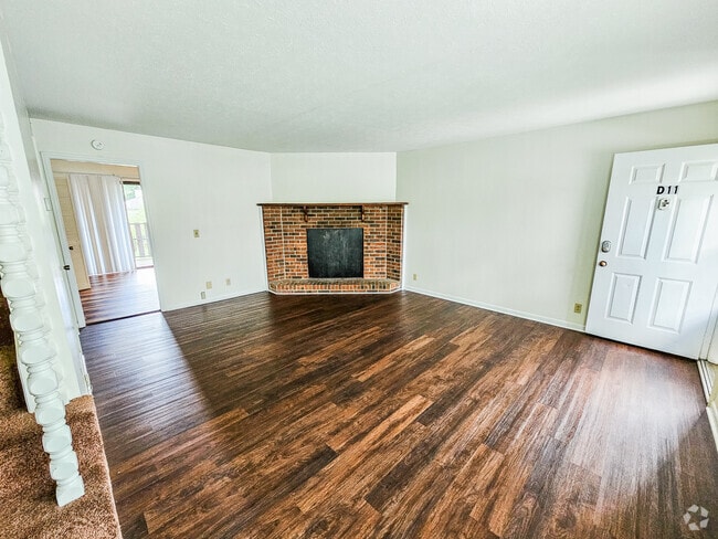 Building Photo - 117 Bybee Dr