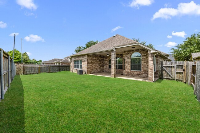 Building Photo - 5402 Hickory Harvest Dr