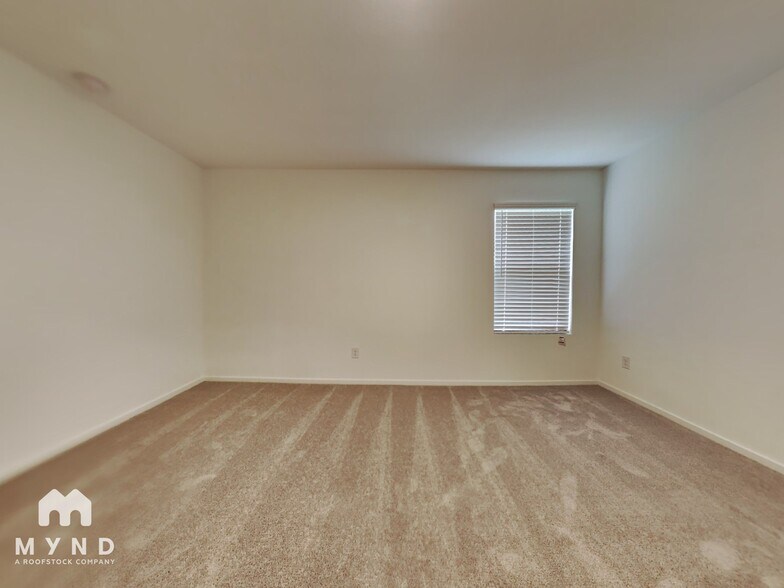 Building Photo - 21645 Balzola Ln