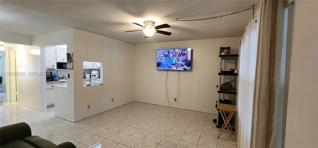 Building Photo - 3061 NW 47th Terrace