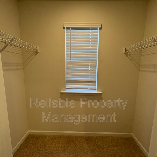 Building Photo - 96 Black Crk Dr