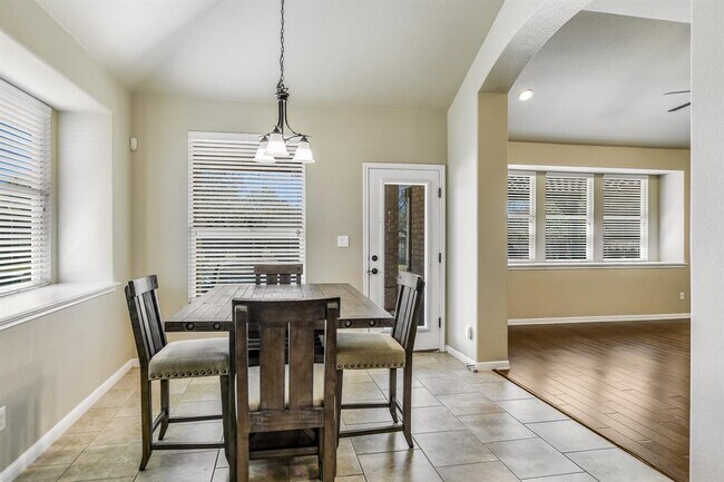 Building Photo - 2037 Tribal Way