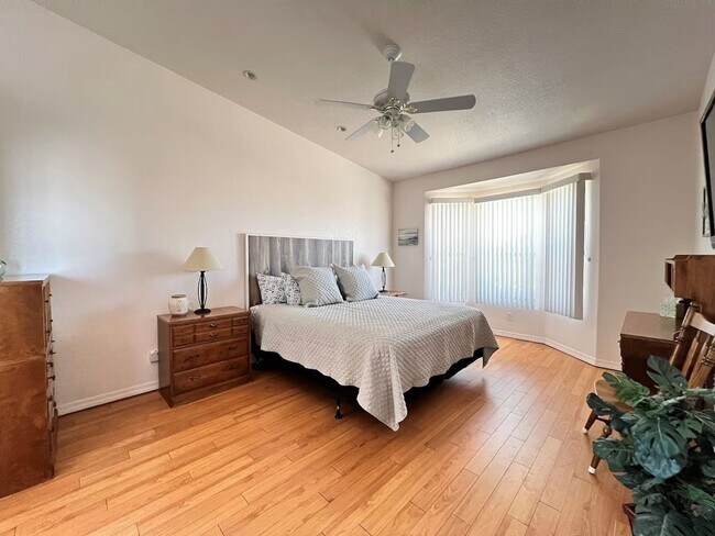 Building Photo - 2237 San Juan Dr